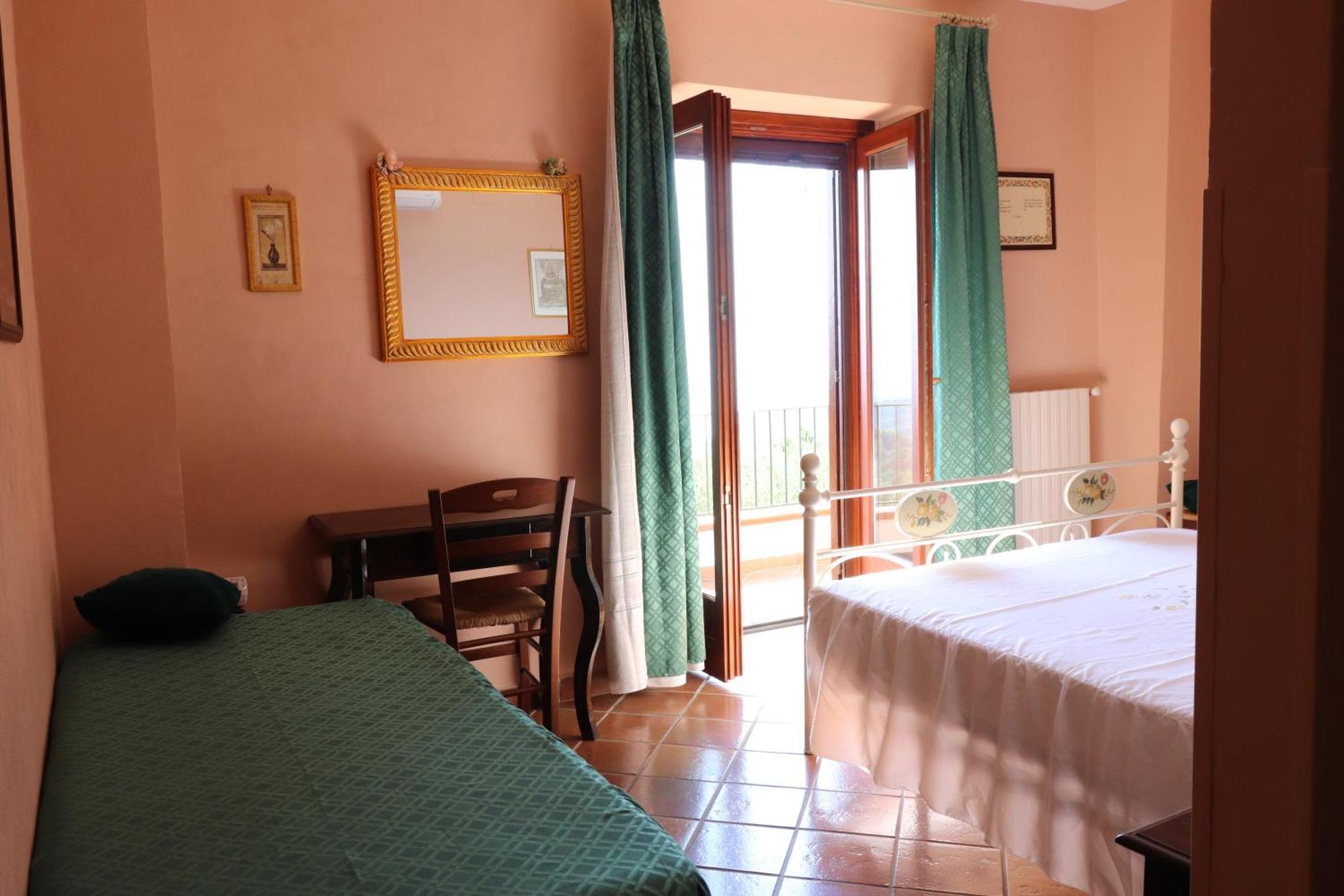 Agrestis Domus Pension San Giovanni a Piro Buitenkant foto